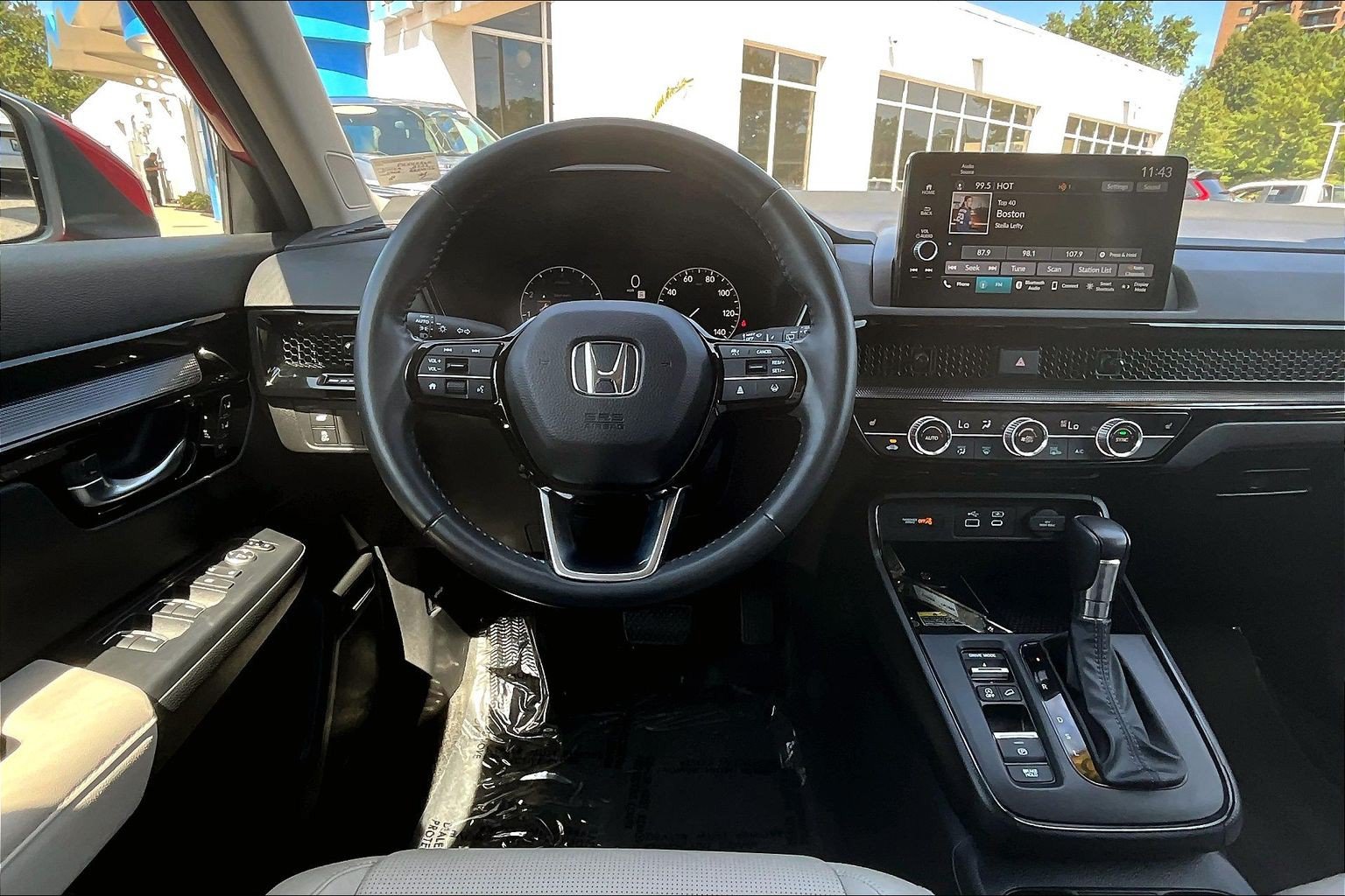 Used 2023 Honda CR-V EX-L image 5