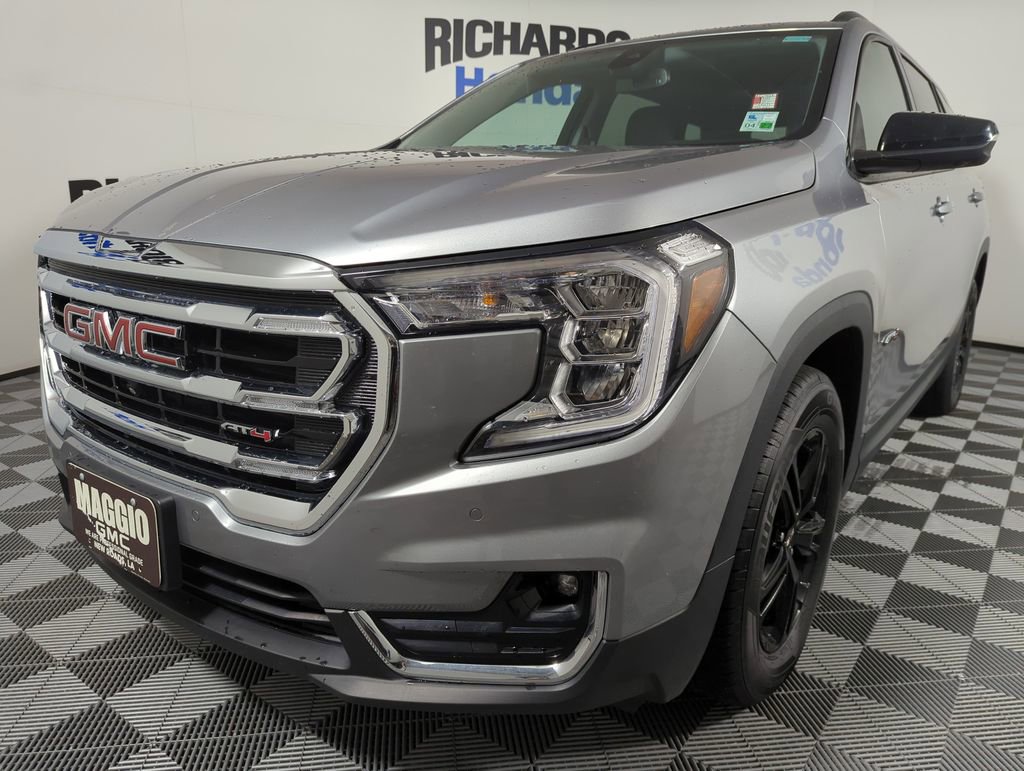 Used 2023 GMC Terrain AT4 w/ Infotainment Package II AWD/4WD image 1