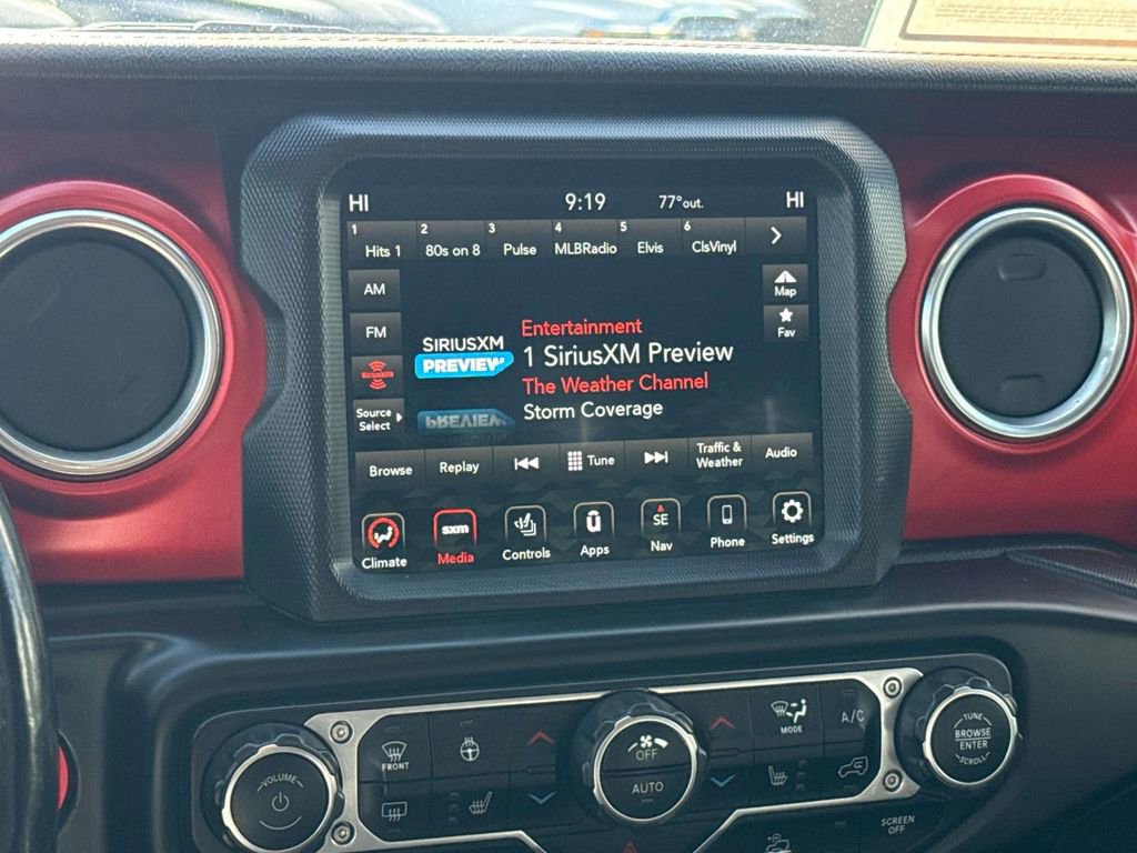 Used 2020 Jeep Gladiator Rubicon w/ Uconnect 4C Nav & Sound Group image 16