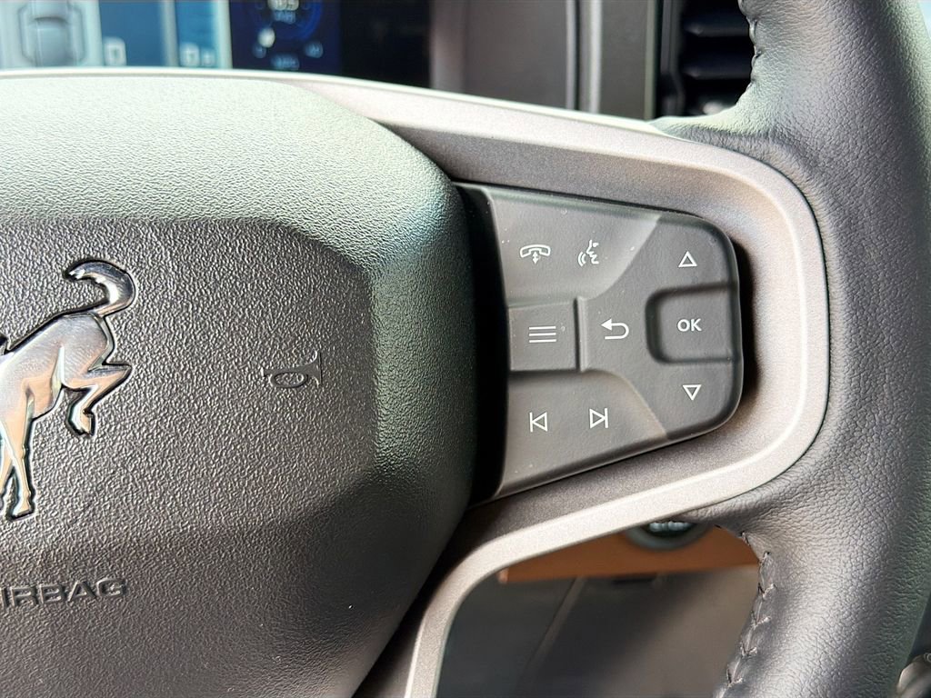 Used 2024 Ford Bronco Outer Banks image 40