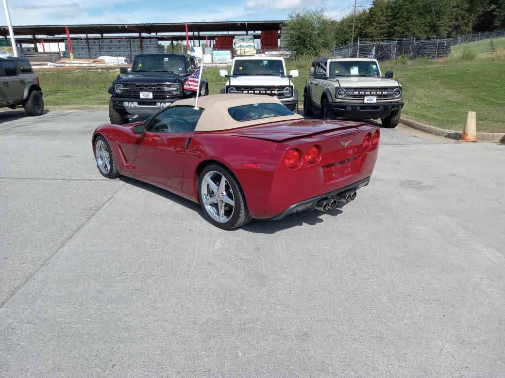Used 2011 Chevrolet Corvette Convertible w/ Preferred Equipment Group RWD image 5