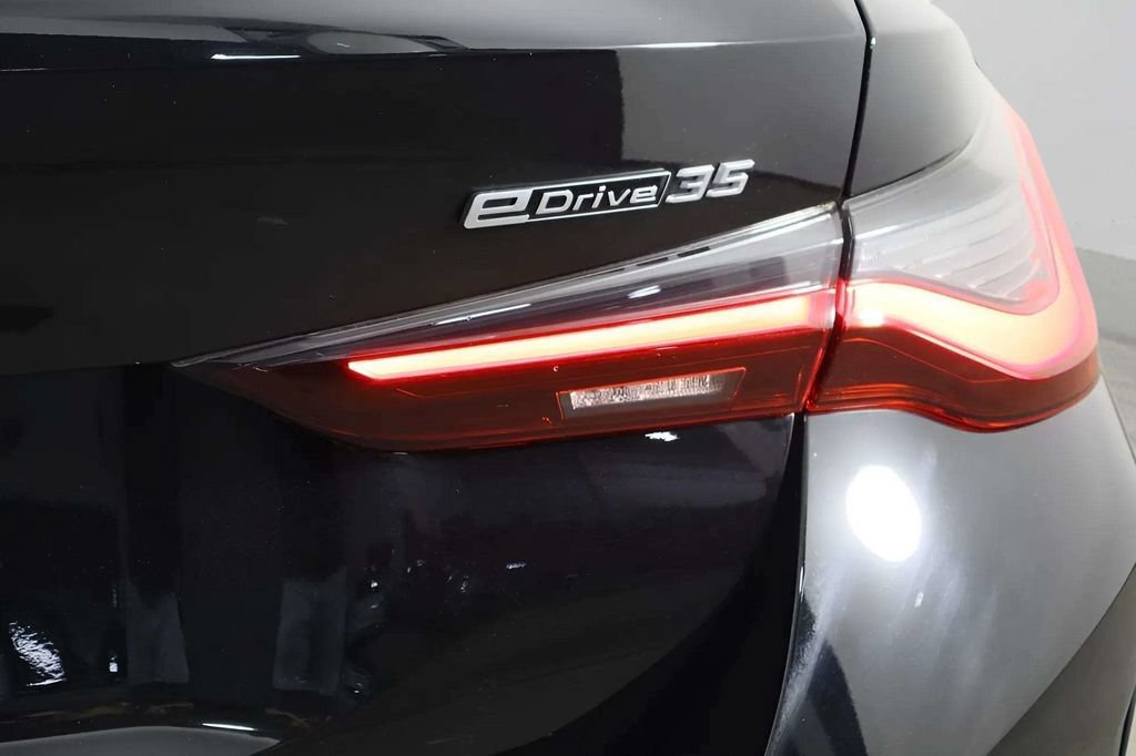 Used 2023 BMW i4 eDrive35 w/ Premium Package RWD image 36