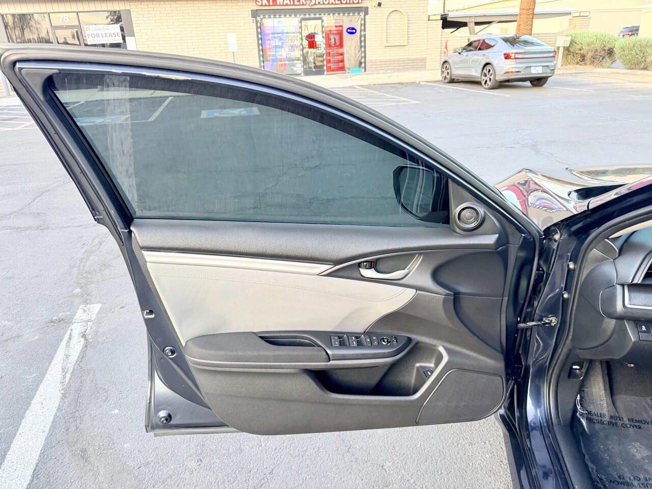 Used 2017 Honda Civic EX-T image 9