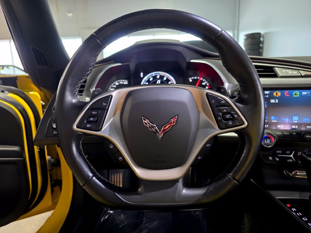 Used 2019 Chevrolet Corvette Stingray Convertible Z51 2LT RWD image 9