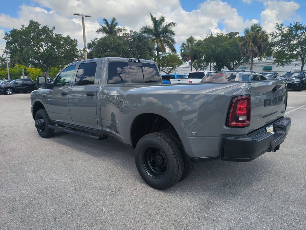 New 2026 RAM 3500 Tradesman AWD/4WD image 7