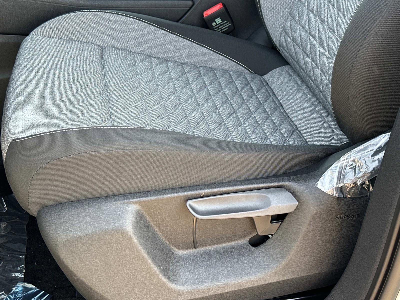 New 2025 Volkswagen Tiguan S image 17