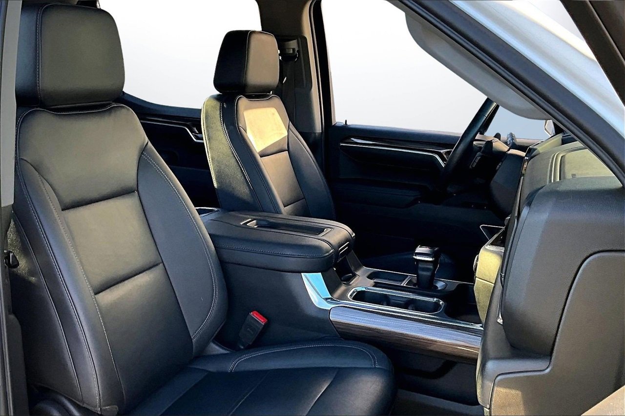 Used 2022 Chevrolet Silverado 1500 RST w/ Redline Edition image 24