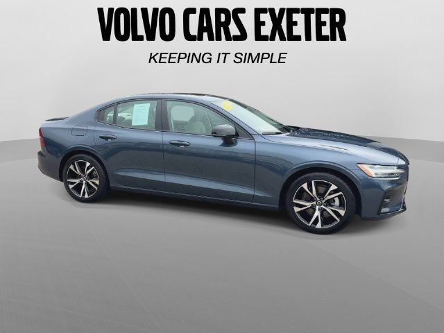 Certified 2025 Volvo S60 B5 Plus AWD/4WD image 12