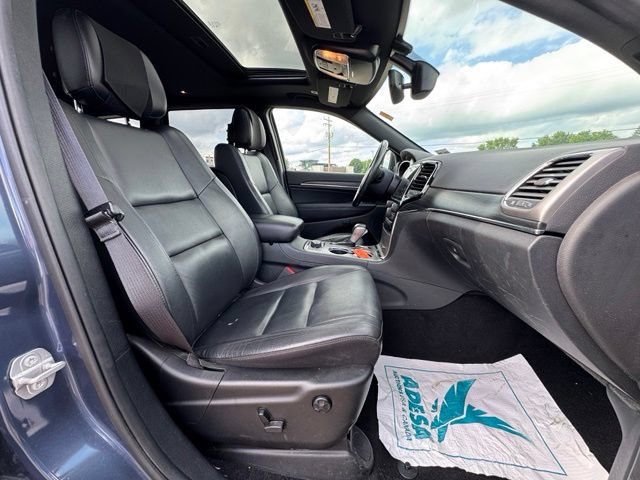 Used 2020 Jeep Grand Cherokee Limited AWD/4WD image 12