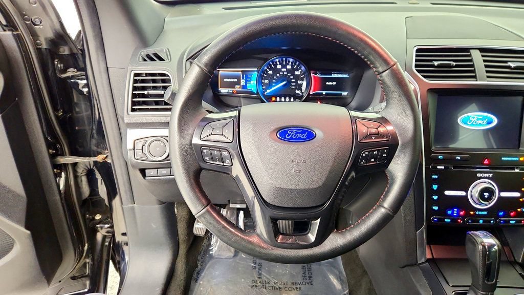 Used 2018 Ford Explorer Sport w/ Equipment Group 401A AWD/4WD image 13