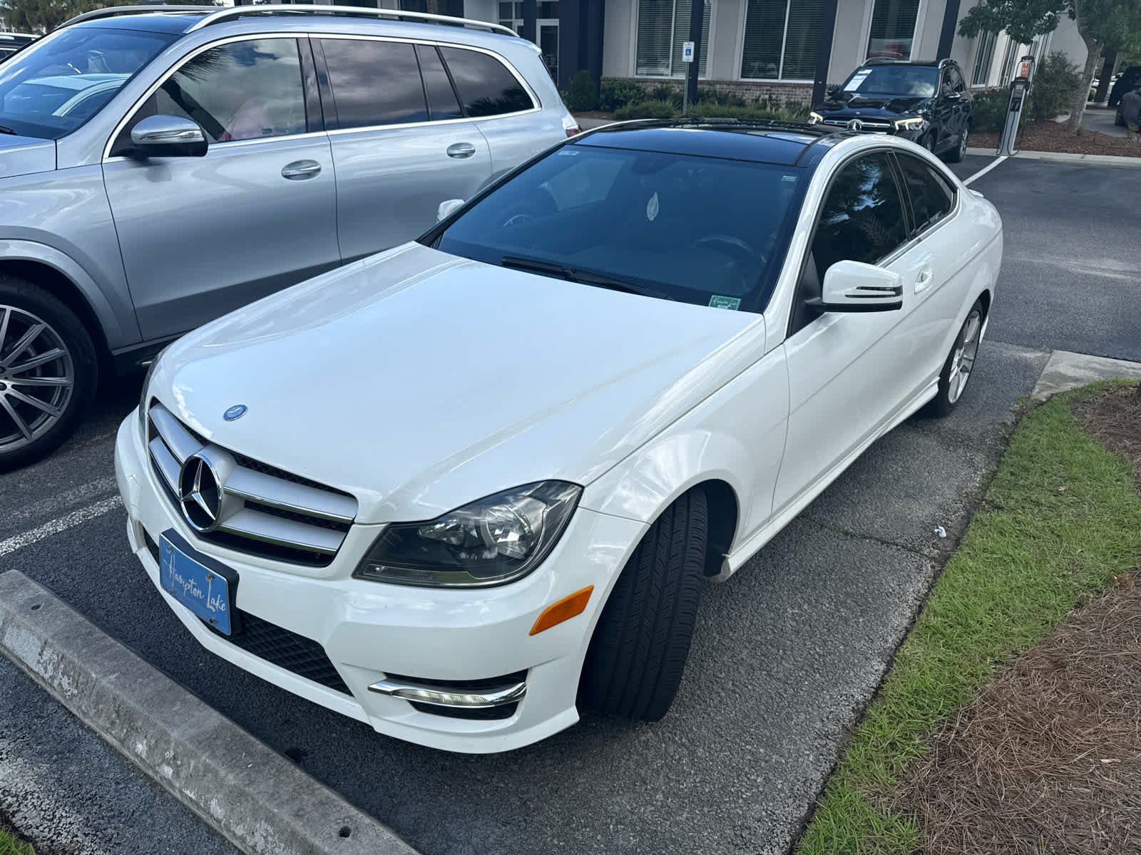Used 2013 Mercedes-Benz C 250 Coupe image 2