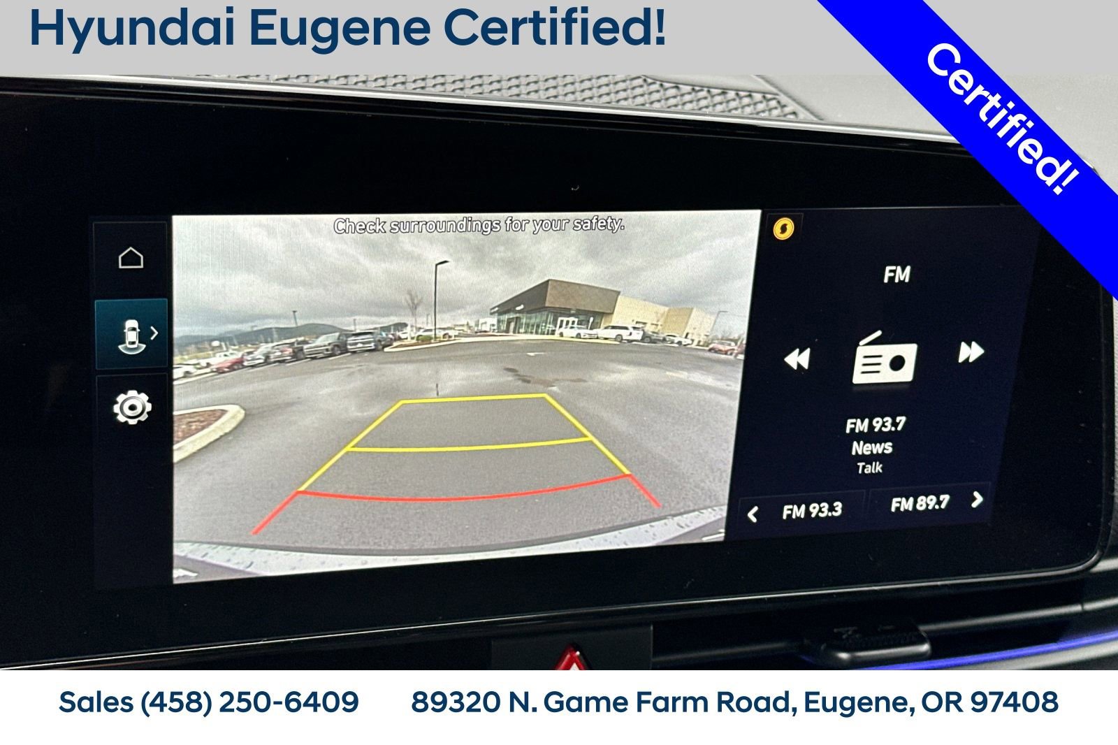 Used 2025 Hyundai Elantra SEL image 25