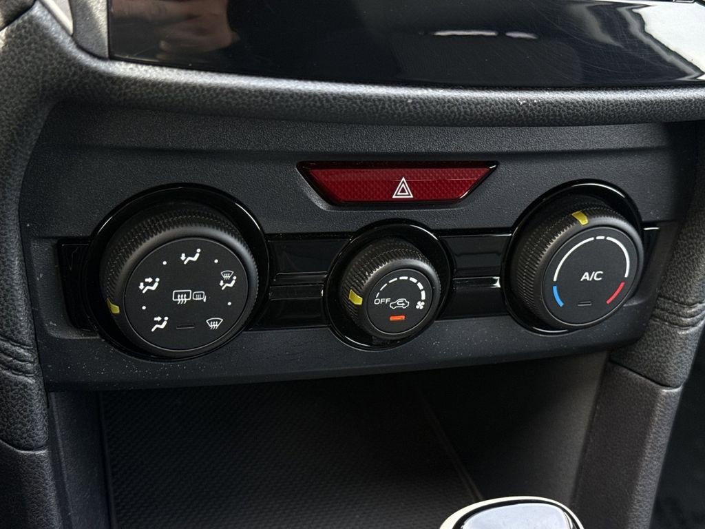 Used 2018 Subaru Crosstrek 2.0i Premium w/ Eyesight System image 22