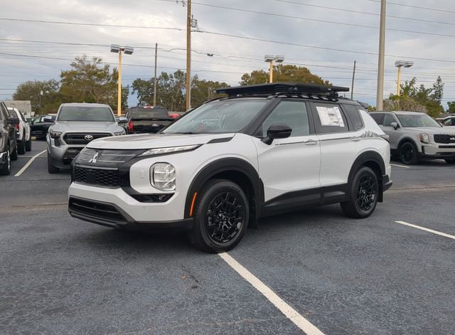 New 2025 Mitsubishi Outlander Trail Edition video 2