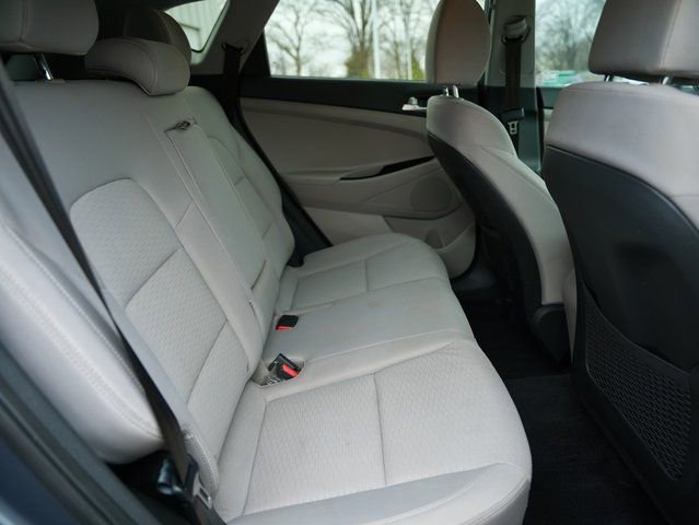 Used 2021 Hyundai Tucson SE w/ Cargo Package image 10