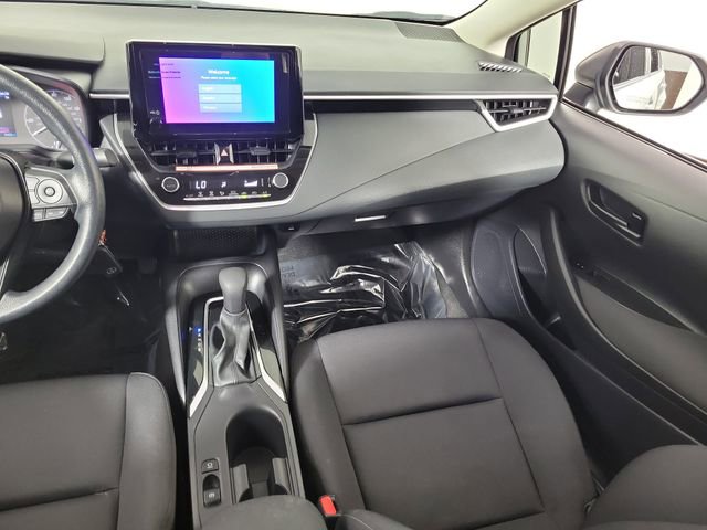 Used 2025 Toyota Corolla LE image 17