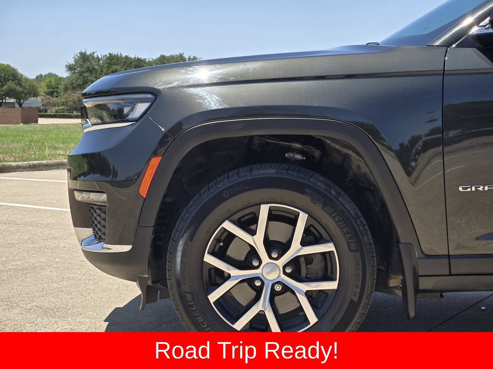 Used 2024 Jeep Grand Cherokee L Limited w/ MOPAR Finishing Package AWD/4WD image 9