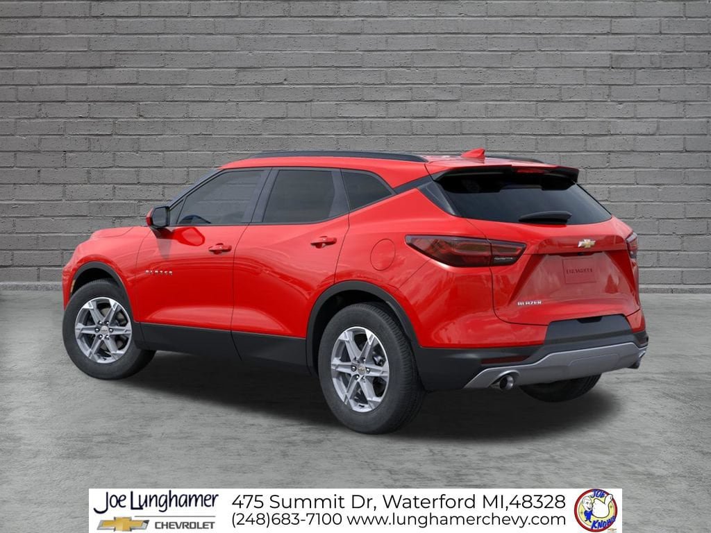 New 2026 Chevrolet Blazer LT w/ Convenience Package FWD image 3