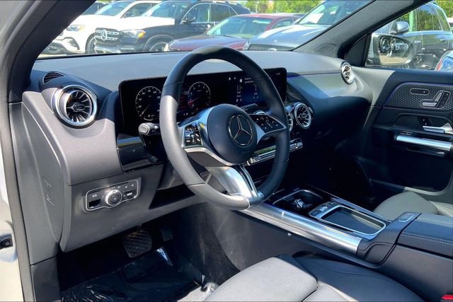 Used 2026 Mercedes-Benz GLA 250 4MATIC image 14