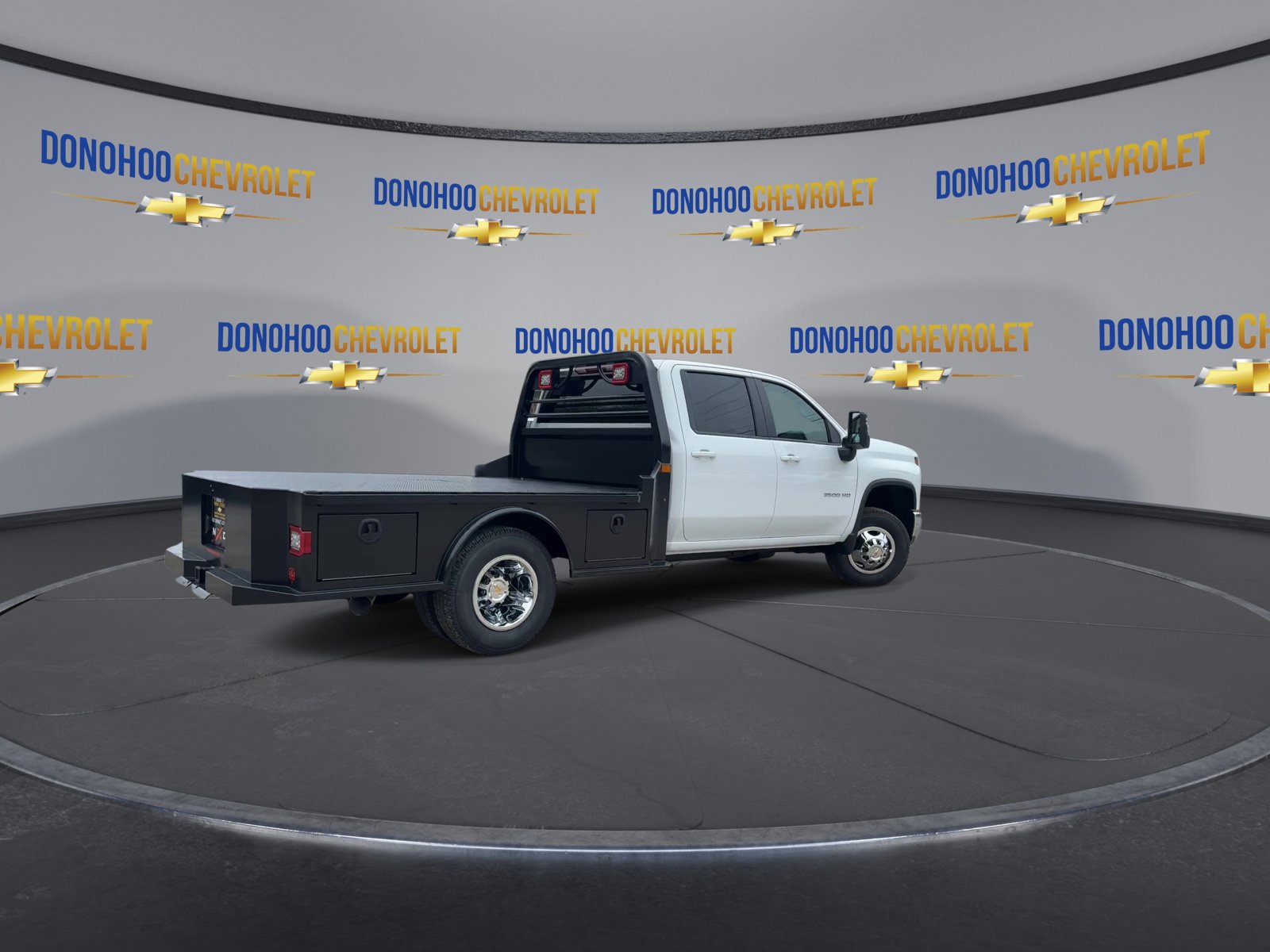 New 2026 Chevrolet Silverado 3500 LT w/ Convenience Package image 8