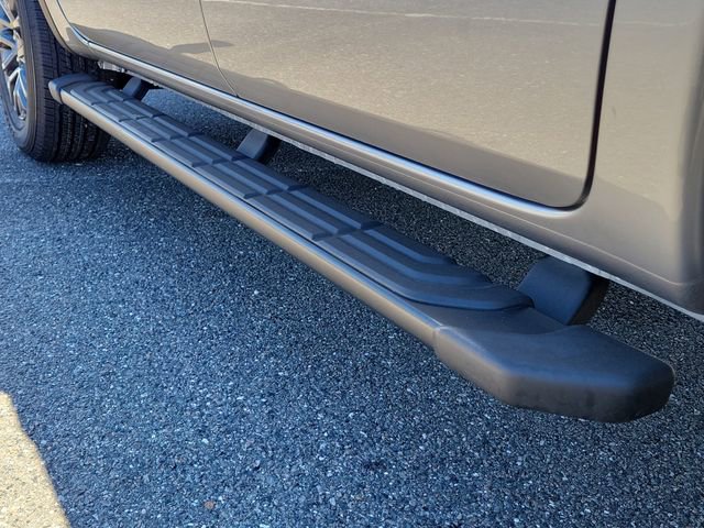 Used 2022 Ford Ranger XLT w/ Equipment Group 301A Mid image 10