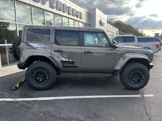 New 2026 Ford Bronco Raptor AWD/4WD image 9