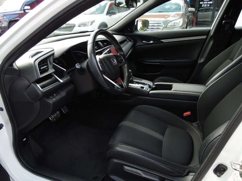 Used 2019 Honda Civic Sport image 9