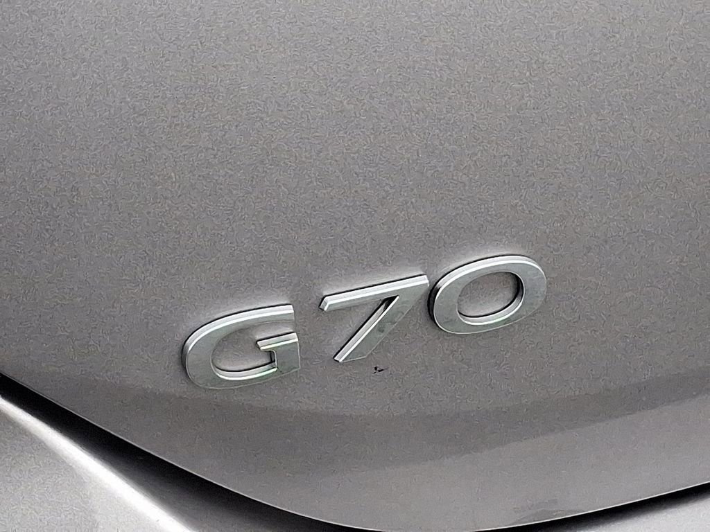 Used 2023 Genesis G70 2.0T image 31