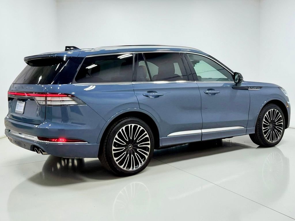 Used 2025 Lincoln Aviator Black Label image 19
