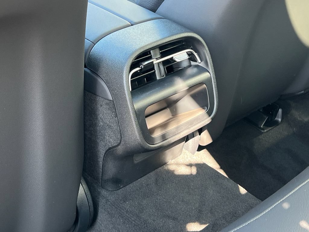 New 2027 Mercedes-Benz E 450 4MATIC Sedan image 25