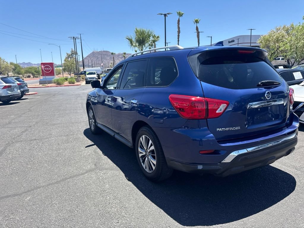 Used 2019 Nissan Pathfinder SL FWD image 13