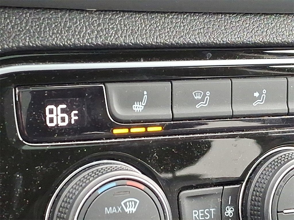 Used 2022 Volkswagen Atlas SE image 27