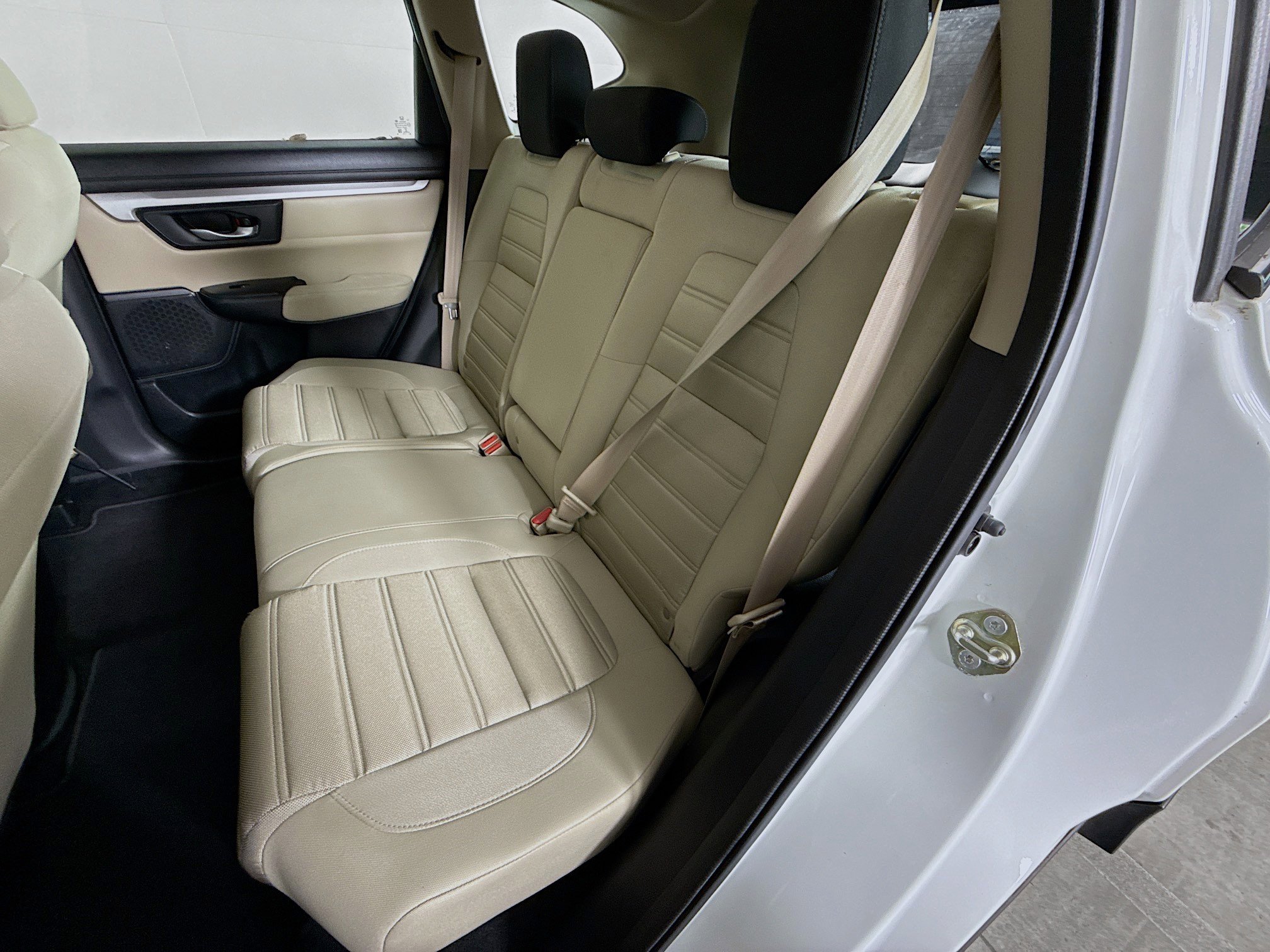 Used 2018 Honda CR-V LX image 27