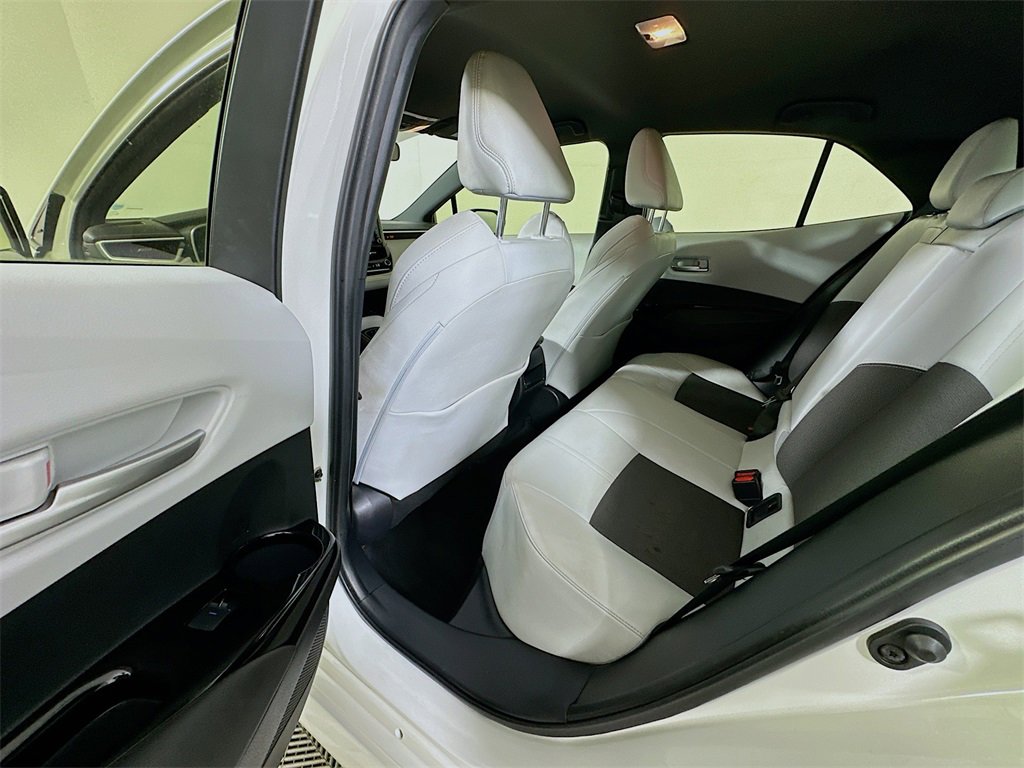Used 2019 Toyota Corolla XSE image 17