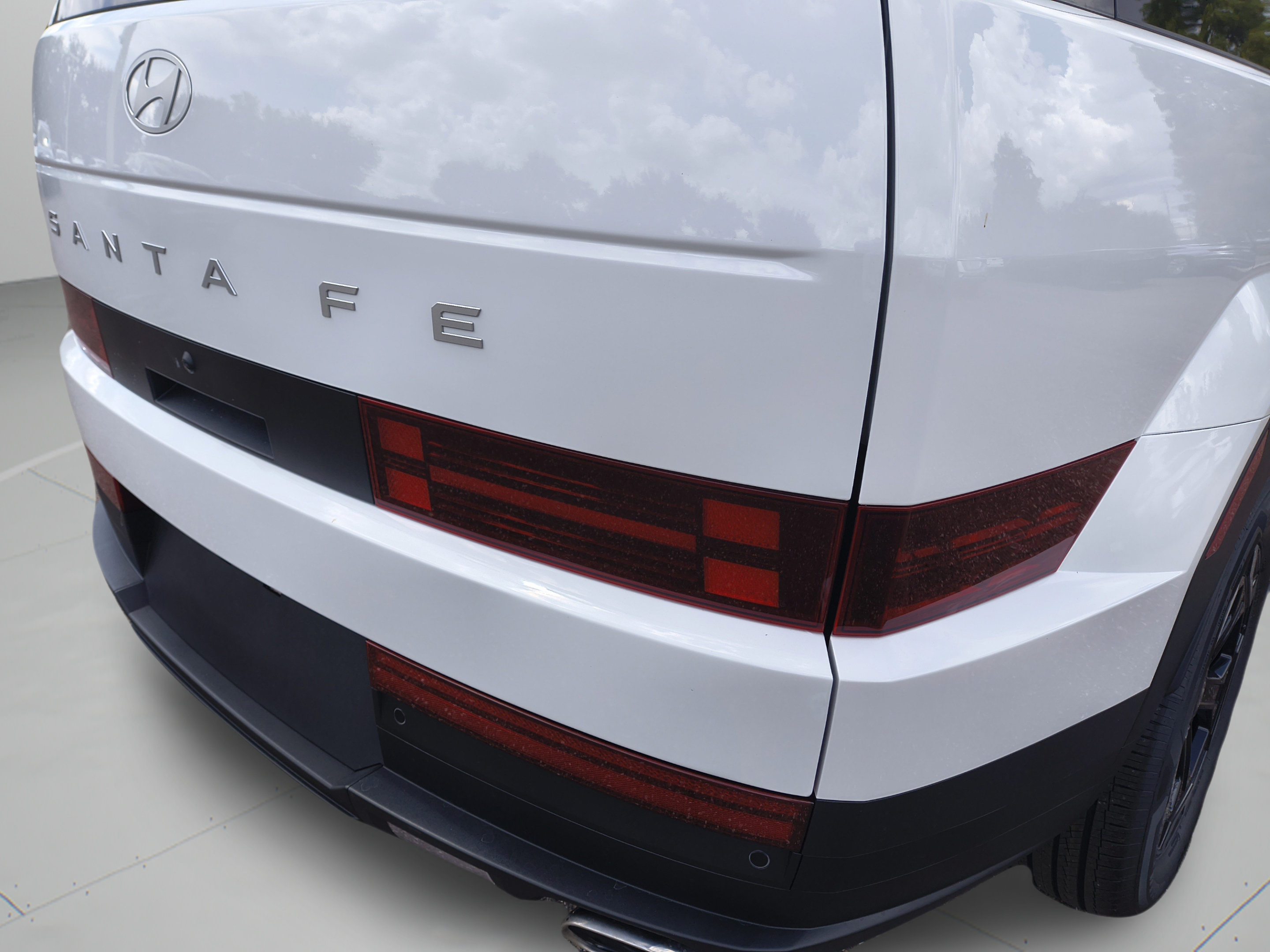 New 2027 Hyundai Santa Fe SEL FWD image 10