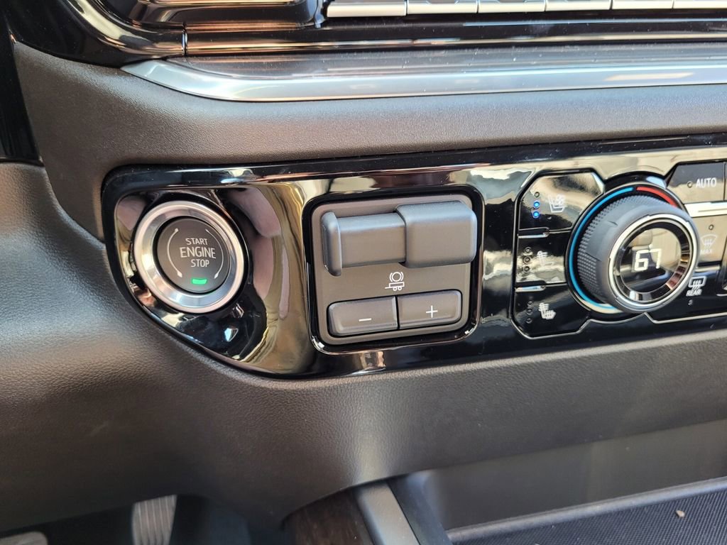 New 2025 Chevrolet Silverado 2500 High Country w/ Midnight Edition image 26