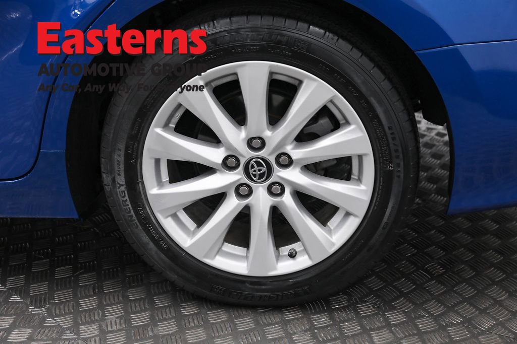 Used 2019 Toyota Camry LE image 33