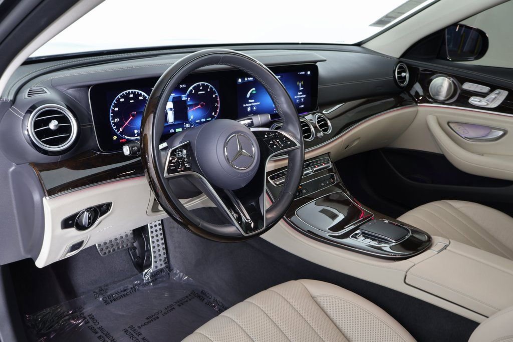 Used 2022 Mercedes-Benz E 450 4MATIC All-Terrain Wagon image 7