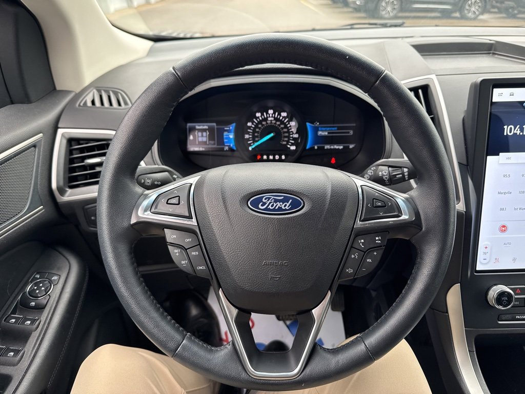Used 2023 Ford Edge SEL w/ Convenience Package image 10