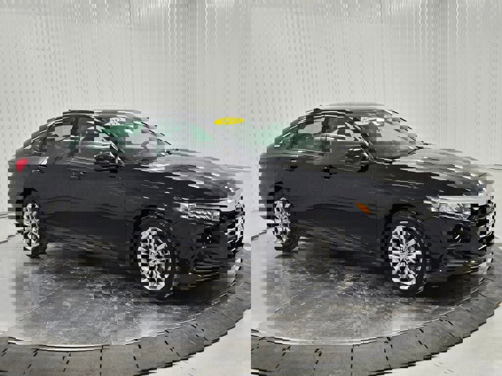 Used 2022 Honda Accord LX image 7