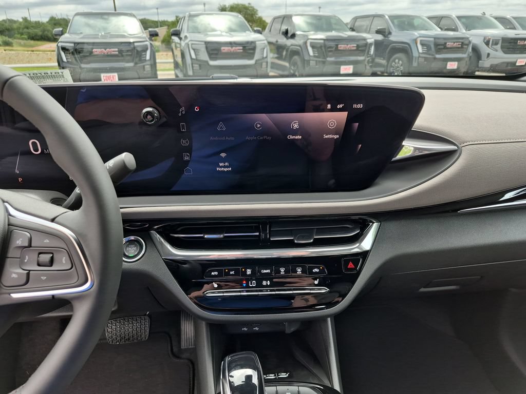 New 2026 Buick Envista Sport Touring FWD image 24