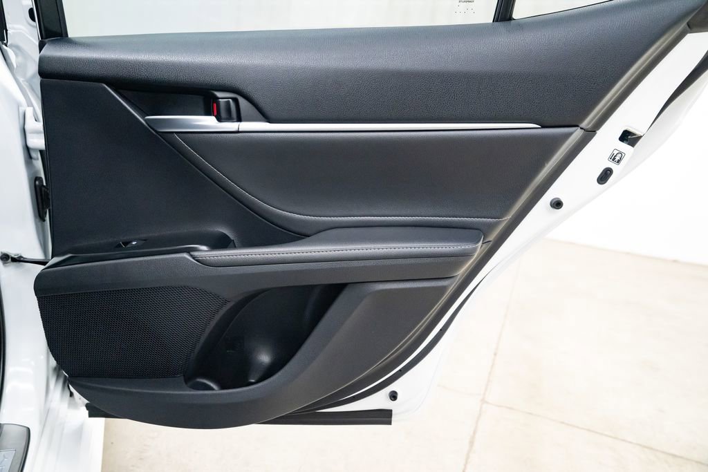 Used 2018 Toyota Camry XSE w/ Driver Assist Package image 31