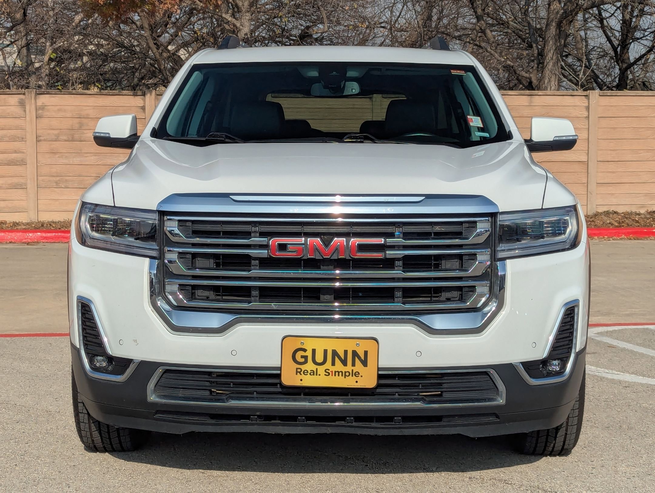 Used 2023 GMC Acadia SLT image 9