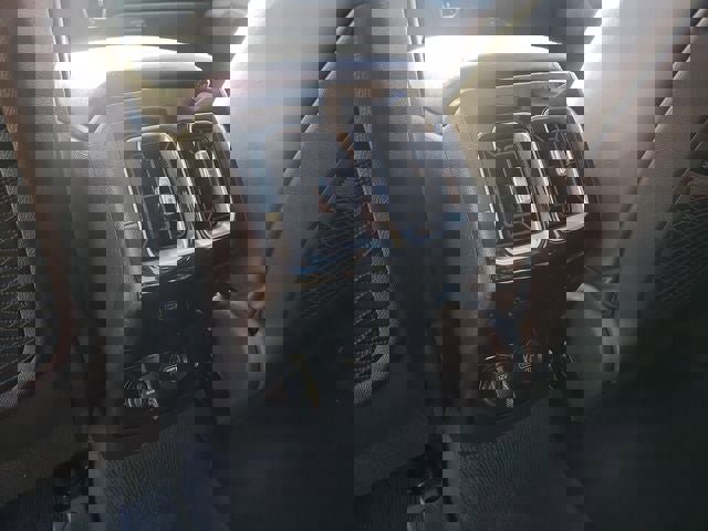 Used 2021 Kia Sorento SX image 14