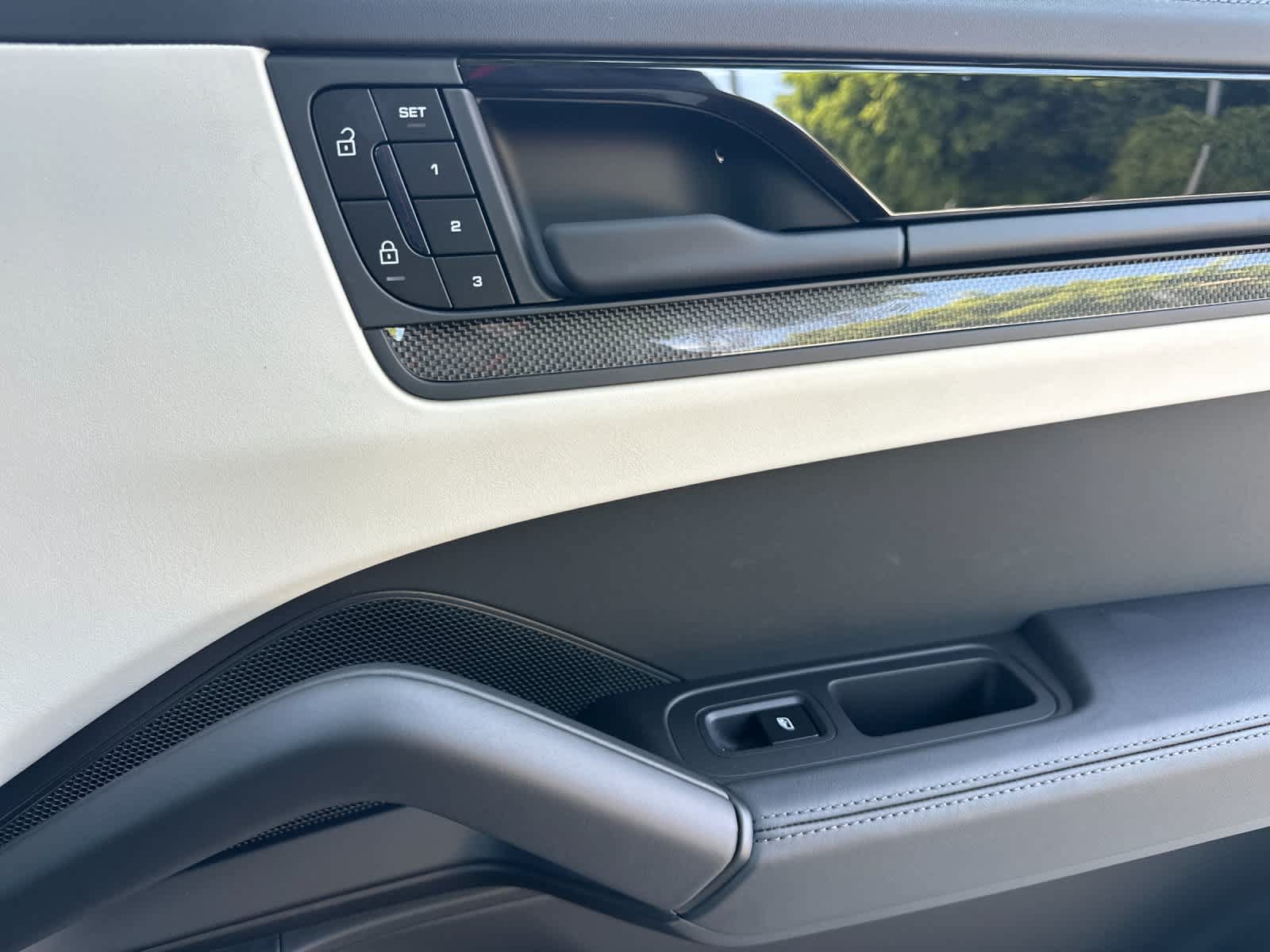 New 2026 Porsche Cayenne GTS AWD/4WD image 19