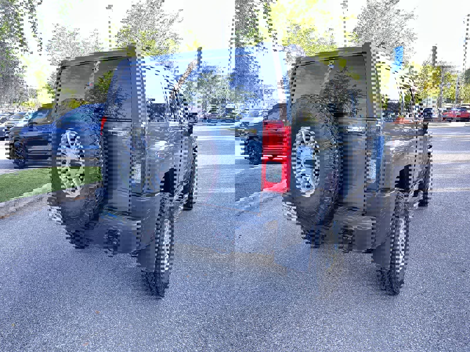 Used 2006 HUMMER H3 image 6