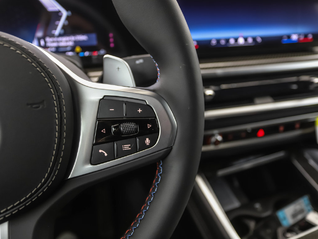 New 2027 BMW X6 M60i AWD/4WD image 13