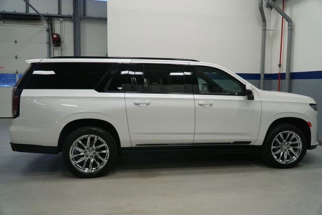 Certified 2021 Cadillac Escalade ESV Sport w/ Driver Assist Tech Package image 5