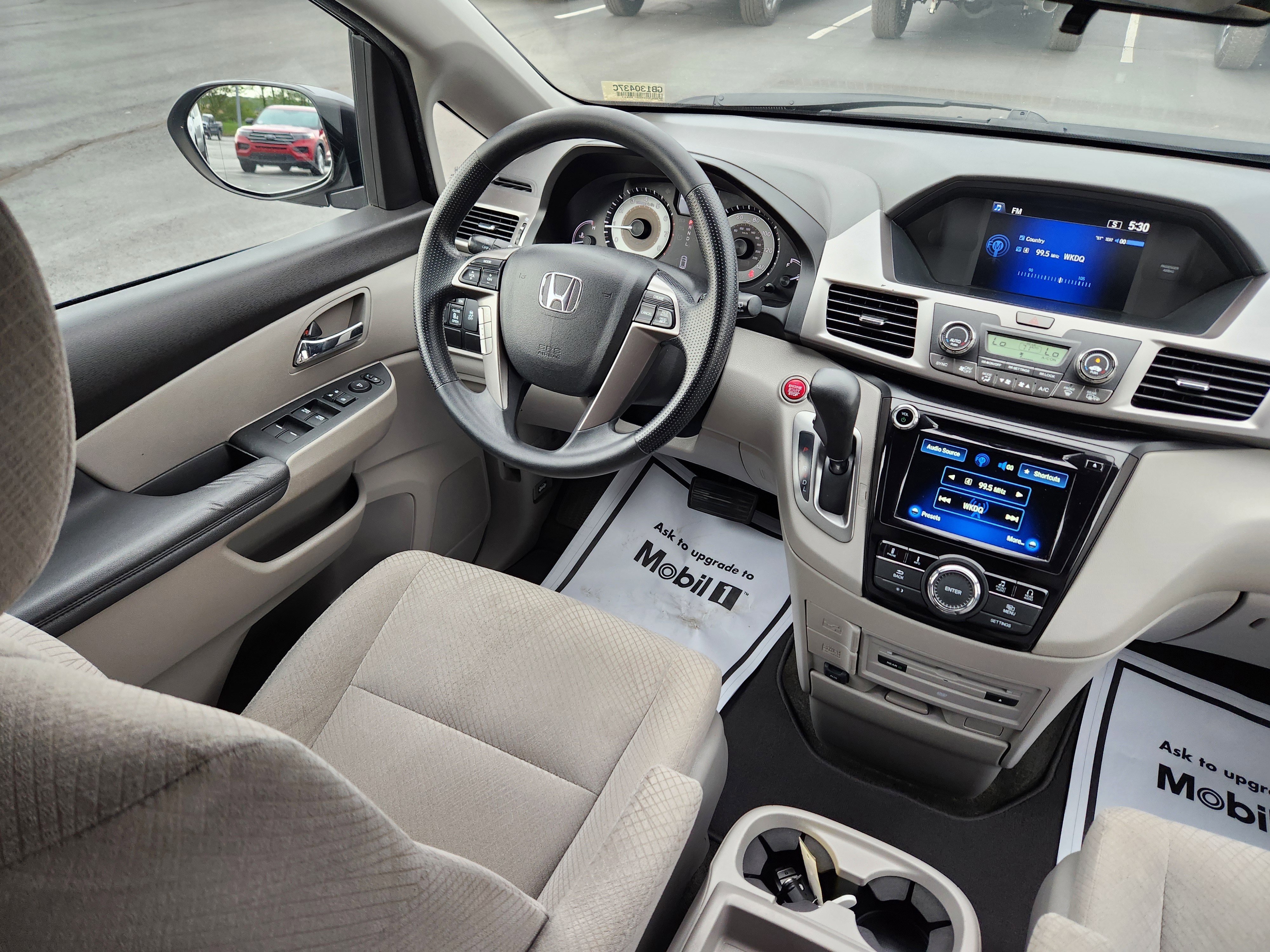 Used 2016 Honda Odyssey SE image 15