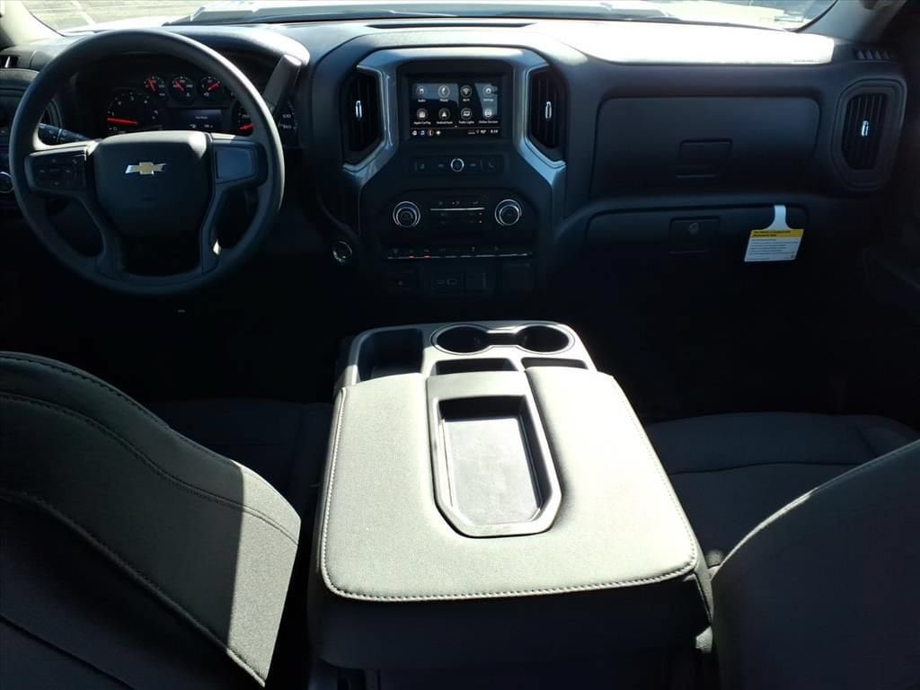 New 2026 Chevrolet Silverado 2500 Custom w/ Custom Value Package AWD/4WD image 19